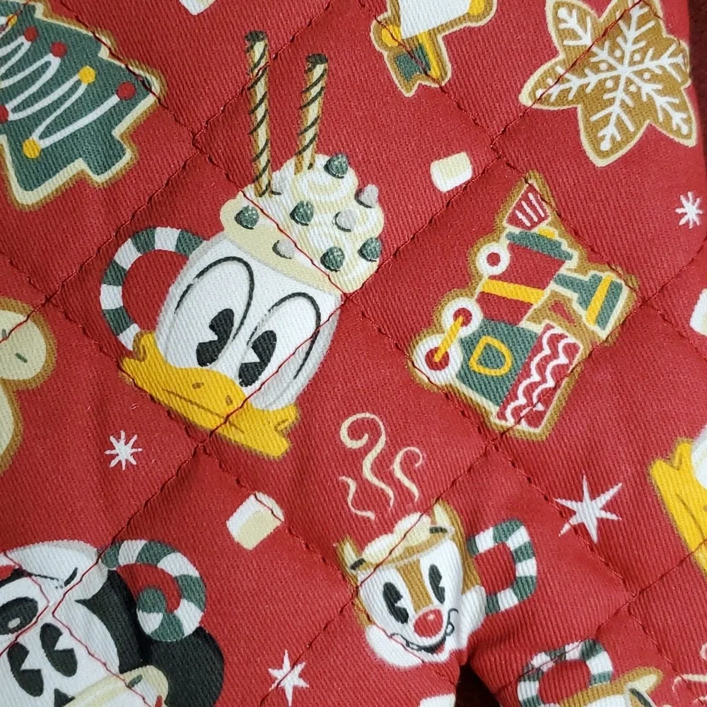 Mickey Mouse Holiday Oven Mitt Set‎ - Red